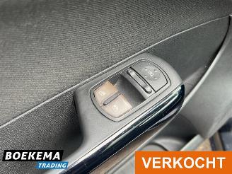 Opel Corsa 1.4 16V Sport Airco Glazen Dak picture 17
