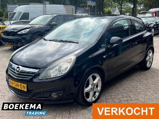 Opel Corsa 1.4 16V Sport Airco Glazen Dak picture 4