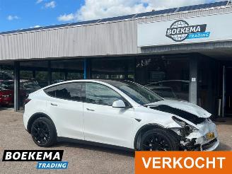 krockskadad bil auto Tesla Model Y Long Range AWD 75 kWh Autopilot FullselfDrive 3.0 2023/2