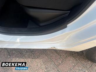 Toyota Yaris 1.5 Full Hybrid Aspiration Climate Cruise Navi Camera picture 14
