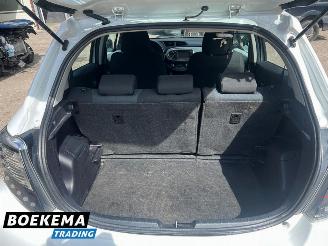 Toyota Yaris 1.5 Full Hybrid Aspiration Climate Cruise Navi Camera picture 21