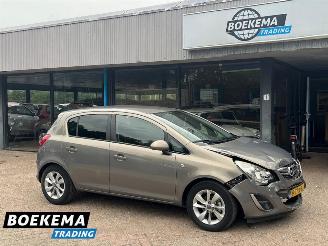 skadebil auto Opel Corsa 1.2 16V Automaat Navi Climate Cruise 2014/4