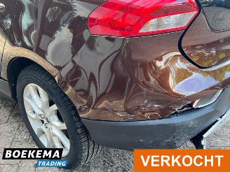 Volvo V-40 Cross Country 2.0 T3 Nordic+ Led Navi Climate Cruise Stoelverw. picture 6