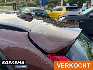 Volvo V-40 Cross Country 2.0 T3 Nordic+ Led Navi Climate Cruise Stoelverw. picture 8