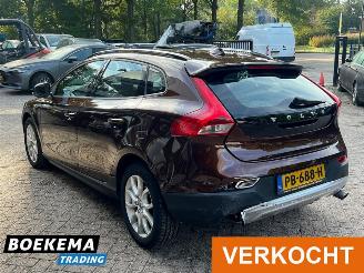 Volvo V-40 Cross Country 2.0 T3 Nordic+ Led Navi Climate Cruise Stoelverw. picture 3