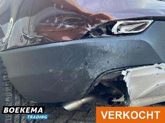 Volvo V-40 Cross Country 2.0 T3 Nordic+ Led Navi Climate Cruise Stoelverw. picture 14