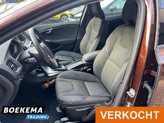 Volvo V-40 Cross Country 2.0 T3 Nordic+ Led Navi Climate Cruise Stoelverw. picture 17