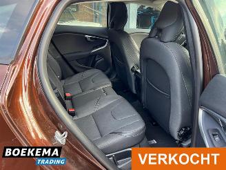 Volvo V-40 Cross Country 2.0 T3 Nordic+ Led Navi Climate Cruise Stoelverw. picture 20