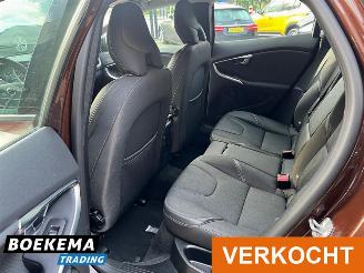 Volvo V-40 Cross Country 2.0 T3 Nordic+ Led Navi Climate Cruise Stoelverw. picture 18
