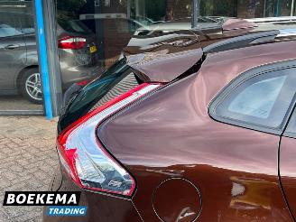 Volvo V-40 Cross Country 2.0 T3 Nordic+ Led Navi Climate Cruise Stoelverw. picture 10