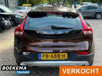 Volvo V-40 Cross Country 2.0 T3 Nordic+ Led Navi Climate Cruise Stoelverw. picture 5