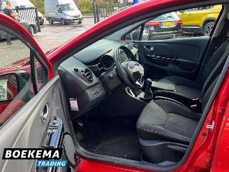 Renault Clio 0.9 TCe Expression Cruise Climate Navi picture 14