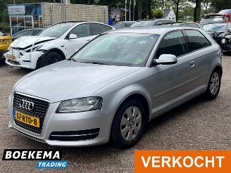 Audi A3 1.6 TDI Attraction Navigatie Cruise Climate picture 4