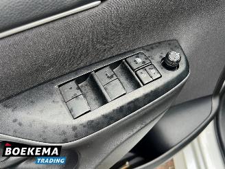 Toyota Yaris 1.5 Hybrid Keyless Navi Climate Cruise stoelverw. picture 20