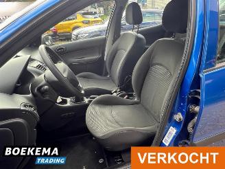 Peugeot 206 1.1 XR Airco 5-Deurs Elek-Ramen picture 14