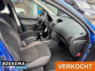 Peugeot 206 1.1 XR Airco 5-Deurs Elek-Ramen picture 18