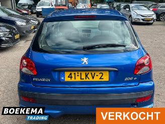 Peugeot 206 1.1 XR Airco 5-Deurs Elek-Ramen picture 12