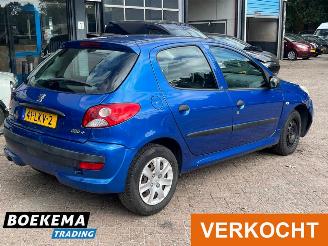 Peugeot 206 1.1 XR Airco 5-Deurs Elek-Ramen picture 2