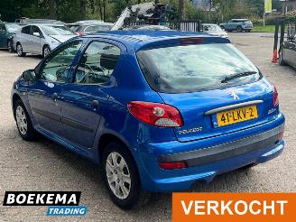 Peugeot 206 1.1 XR Airco 5-Deurs Elek-Ramen picture 3