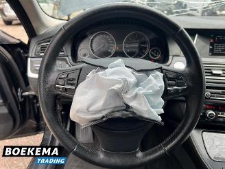BMW 5-serie 518d High Executive Xenon HUD Keyless Climate Cruise PDC Trekh. picture 17