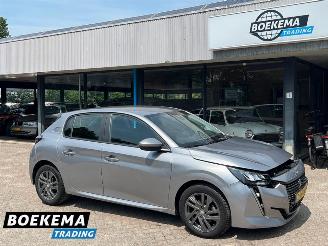 krockskadad bil auto Peugeot 208 1.2 PureTech Blue Lease Navigatie Airco Cruise 2021/5