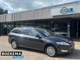 damaged passenger cars Ford Mondeo Wagon 2.0 16V Titanium Climate Cruise Trekhaak 2009/2