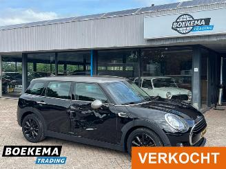 skadebil auto Mini Clubman Cooper 1.5 Business Automaat Navigatie Climate Cruise NL-Auto! 2016/9