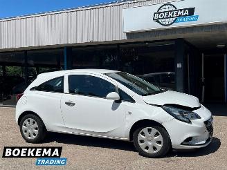 damaged passenger cars Opel Corsa 1.2 Airco Cruise-control Elektrische ramen 2016/6