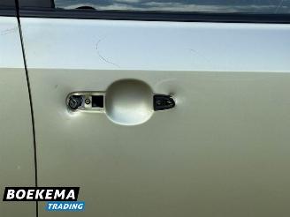 Hyundai Tucson 2.7i V6 4WD Style Automaat Leer Climate Cruise picture 8