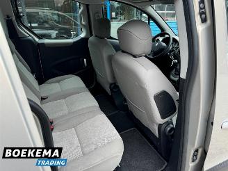 Peugeot Partner Tepee 1.6 VTi XT Rolstoel Lift Airco 5-Persoons picture 19