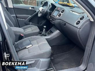 Volkswagen Tiguan 2.0 TDI Comfort&Design Pano Stoelverw. Cruise Climate PDC Trekh. picture 21