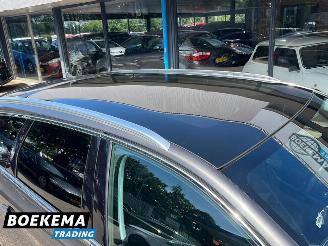 Peugeot 308 SW 1.2 PureTech Executive Glazen-Dak Navigatie Climate Cruise picture 23