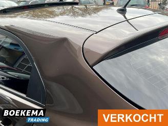 Kia Rio 1.4 CVVT 110PK Super Pack Leer Open-Dak Navigatie Stoelverw picture 17