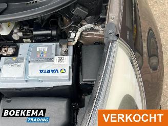 Kia Rio 1.4 CVVT 110PK Super Pack Leer Open-Dak Navigatie Stoelverw picture 12