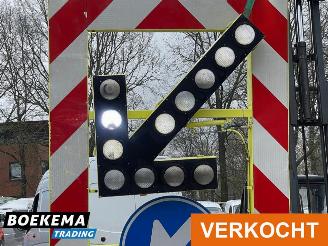 Van Weel  VW1300 Pijlwagen Zonnepaneel Hydroliek picture 24