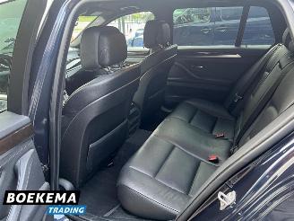 BMW 5-serie 535i High Ex. Xenon Navi Cruise Climate PDC trekh. picture 13