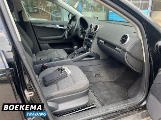 Audi A3 Sportback 1.6 Ambition Airco Cruise Stoelverwarming picture 13