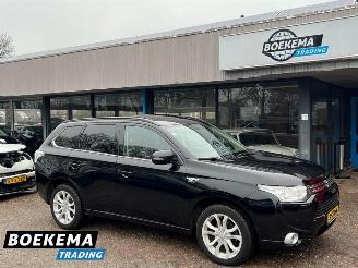 Tweedehands auto Mitsubishi Outlander 2.0 PHEV Instyle Pano Keyless Navi Camera Stoelverw. 2013/12
