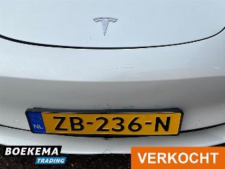 Tesla Model 3 Long Range AWD 75 kWh BTW Autopilot Glazen dak picture 8