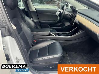 Tesla Model 3 Long Range AWD 75 kWh BTW Autopilot Glazen dak picture 18