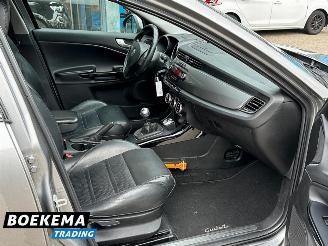 Alfa Romeo Giulietta 1.6 JTDm Distinctive Leer Climate PDC Trekhaak Cruise picture 13