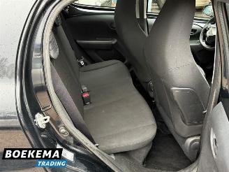 Peugeot 108 1.0 e-VTi Active Airco 5-Deurs picture 18