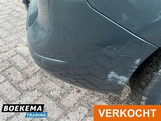 Peugeot 5008 1.6 THP ST Aut Panorama Navigatie Climate Cruise PDC Glazen dak picture 8