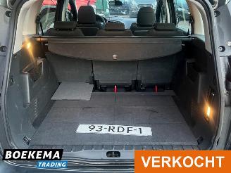 Peugeot 5008 1.6 THP ST Aut Panorama Navigatie Climate Cruise PDC Glazen dak picture 16
