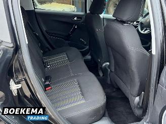 Peugeot 208 1.2 PureTech Urban Soul 5-Drs Navi Cruise Airco PDC Trekh. picture 26