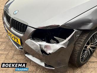 BMW 3-serie 325i Business 218PK Navi Climate Cruise PDC Trekh. picture 6