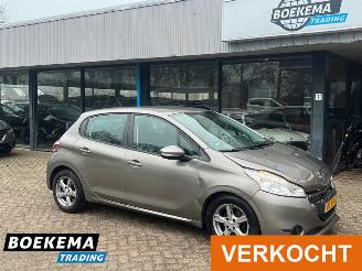 Auto incidentate Peugeot 208 1.4 VTi Active 5-Drs Climate Cruise Trekh. 2012/7