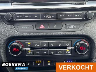 Kia Ceed 1.4 T-GDi Executive 140PK Aut Leer Pano JBL Keyless Stoel/Stuurverw. Camera picture 29