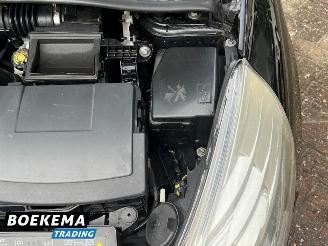 Renault Clio 0.9 TCe Dynamique Navi Camera Climate Cruise PDC Trekh. picture 12