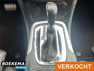 Opel Insignia 2.0 T Sport 4x4 250PK Aut Navi Climate Stoelver. picture 23